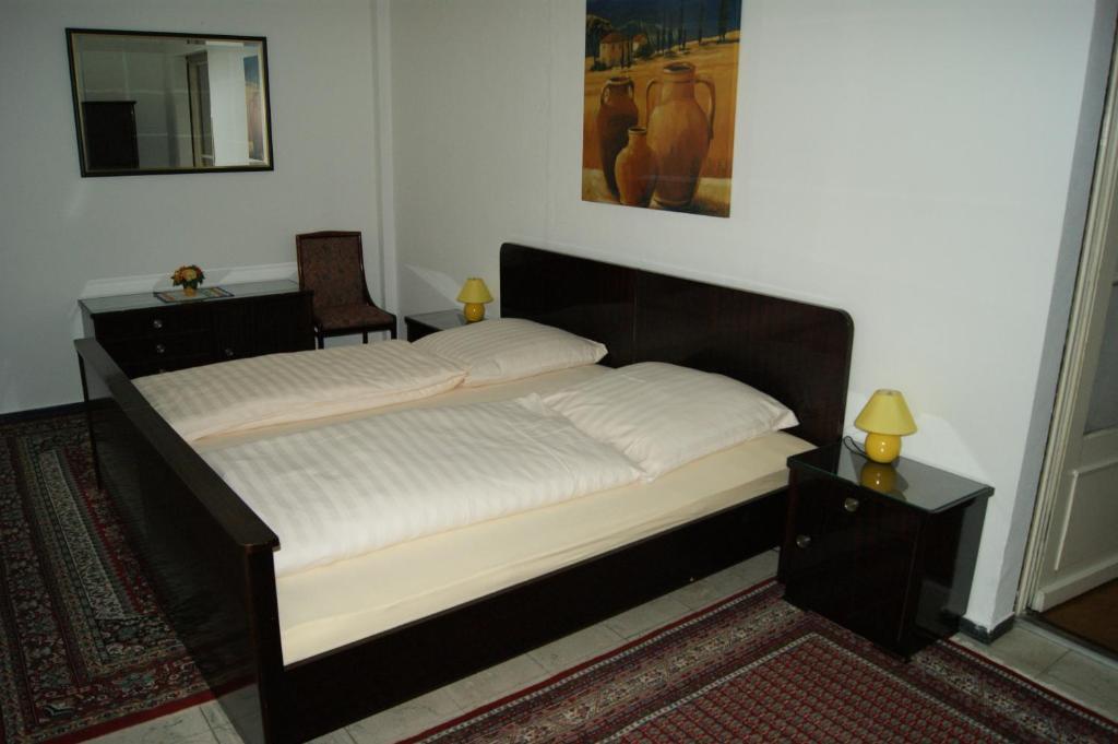 Ferienwohnungen Pies Bad Kreuznach Habitación foto